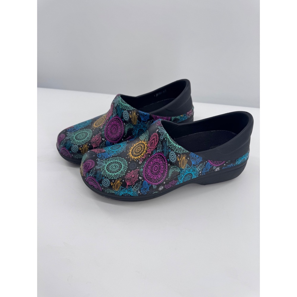 Crocs Neria Pro II Clogs Black Multi Color Mandala Work Shoes Size 11